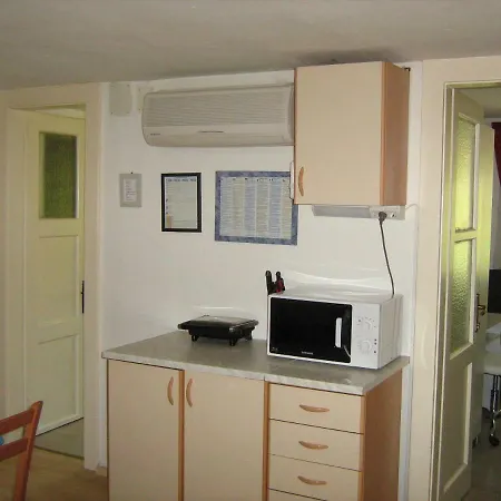 Paro Apartamento